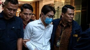 Di Tengah Polemik, Richard Lee Buka Suara Soal Pencabutan Sertifikat Mualaf