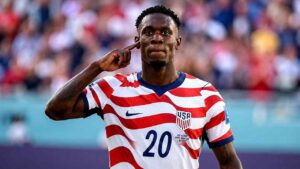 Amerika Serikat Lolos 16 Besar Taklukkan Bosnia Sepuluh Pemain