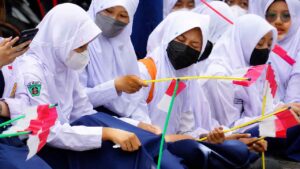 Kepsek SMP di Tana Toraja Dicopot Usai Polemik Larangan Siswi Berhijab
