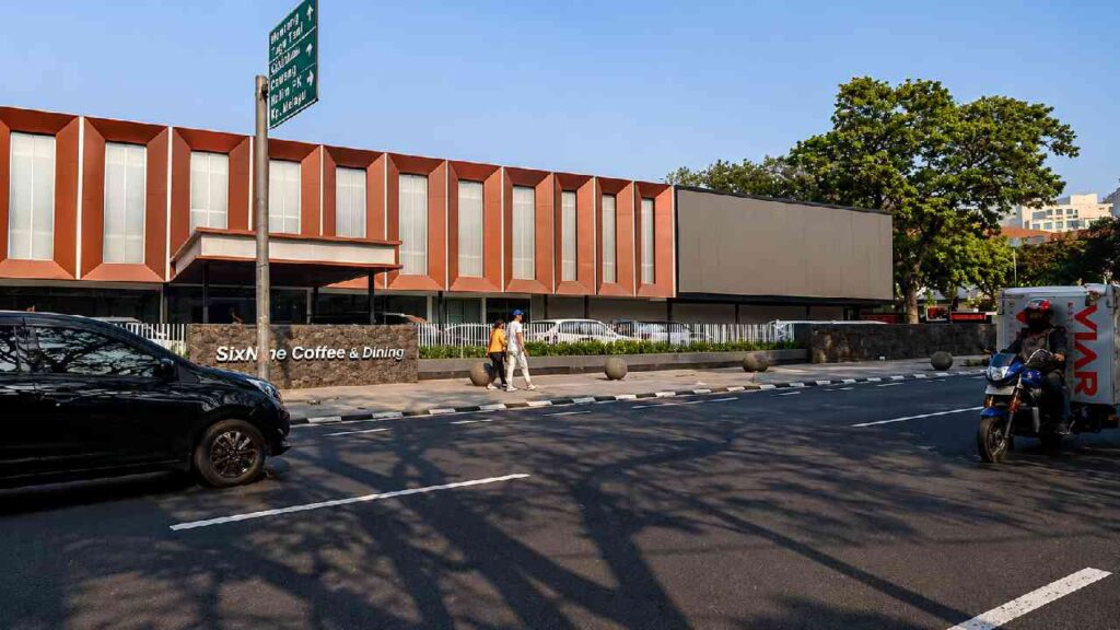 SixNine Padel Bandung Kena Denda Rp100 Juta, Wajib Tanam 1.000 Pohon